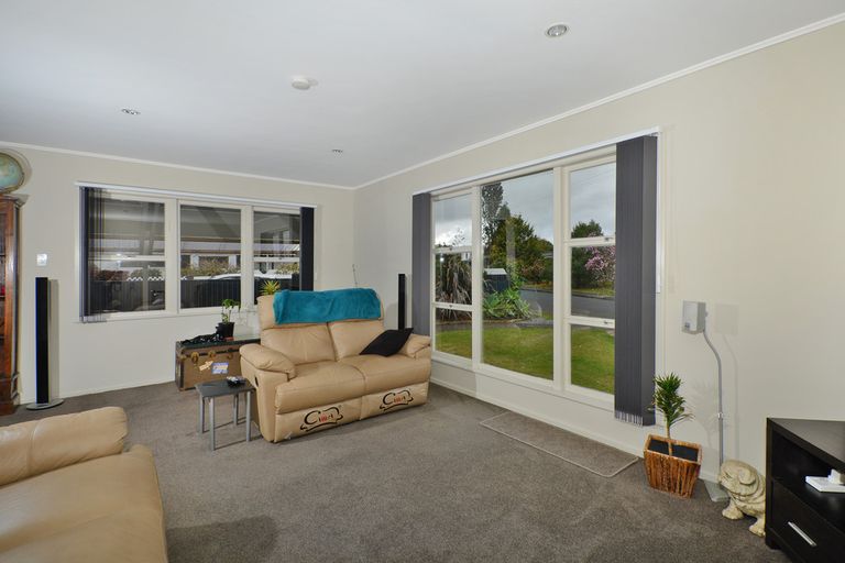 Photo of property in 14 Carr Street, Te Kamo, Whangarei, 0112