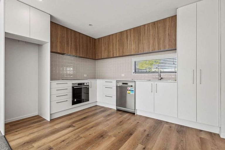 Photo of property in 1/226 Blenheim Road, Riccarton, Christchurch, 8041