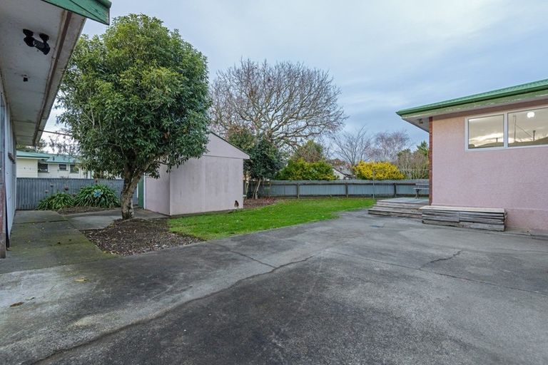 Photo of property in 24 Windsor Street, Terrace End, Palmerston North, 4410