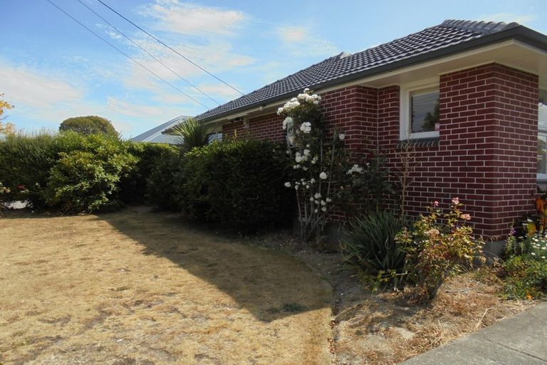 Photo of property in 11 Everest Street, Burnside, Christchurch, 8053