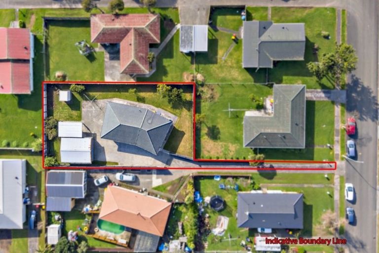 Photo of property in 36 Cranmere Crescent, Mangere East, Auckland, 2024