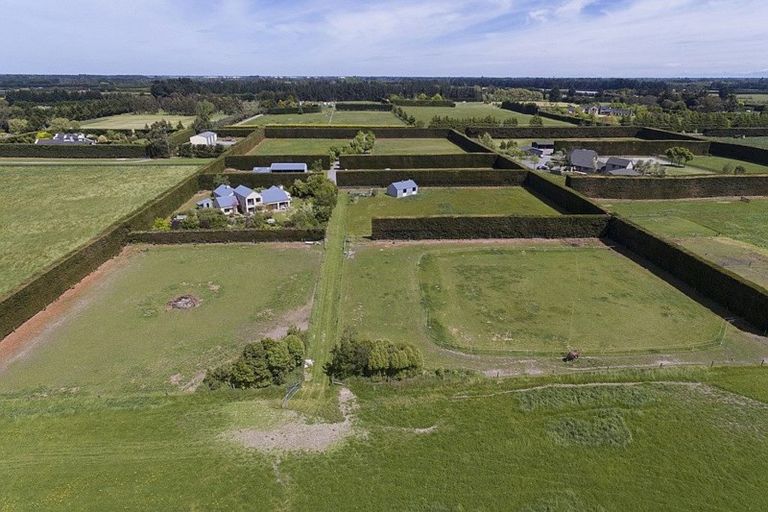 Photo of property in 380 Curraghs Road, West Melton, Christchurch, 7676