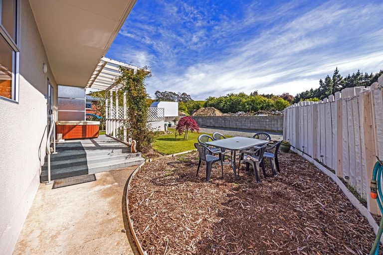 Photo of property in 8b Kenilworth Road, Oamaru North, Oamaru, 9400