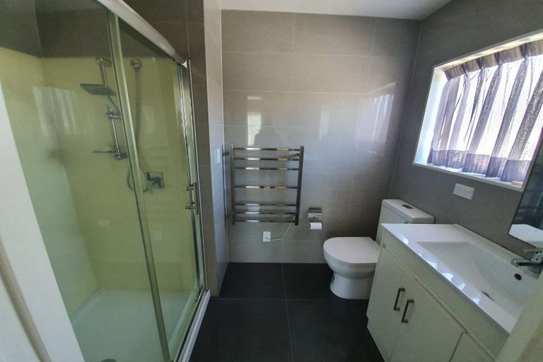 Photo of property in 18 Motu Place, Mount Wellington, Auckland, 1060