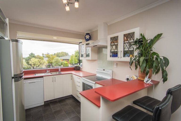 Photo of property in 32 Dampier Street, Oceanview, Timaru, 7910