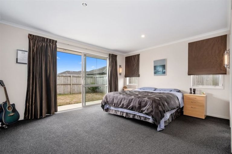 Photo of property in 7 Tremough Boulevard, Papamoa Beach, Papamoa, 3118