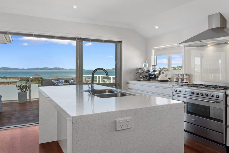Photo of property in 4 Matangi Terrace, Snells Beach, 0920