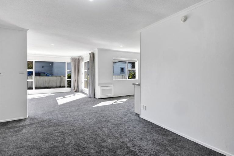 Photo of property in 18 George Street, Hawera, 4610