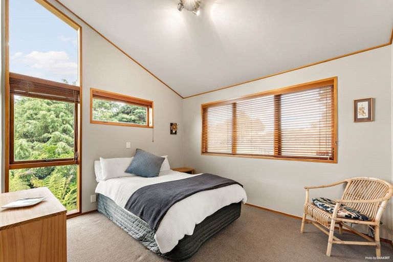 Photo of property in 305 Hill Road, The Gardens, Auckland, 2105