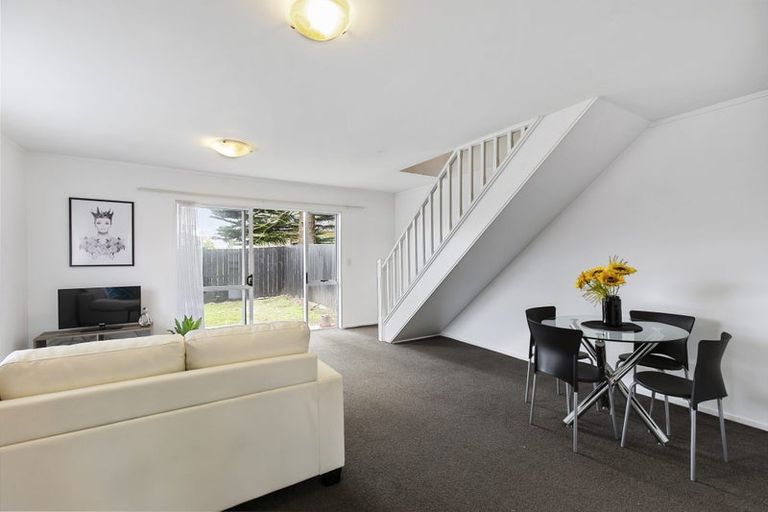 Photo of property in 4/28 Tennessee Avenue, Mangere East, Auckland, 2024