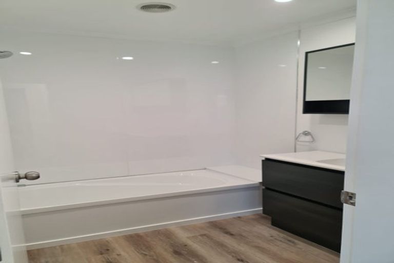 Photo of property in 142 Kelvin Grove Road, Kelvin Grove, Palmerston North, 4414