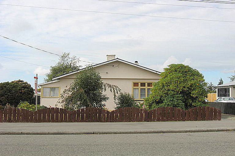 Photo of property in 25 Opie Street, Waimate, 7924