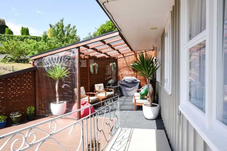 Photo of property in 14 Seaview Crescent, Picton, 7220