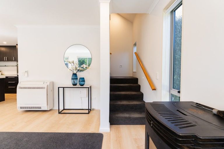 Photo of property in 8a Queen Street, Brighton, Dunedin, 9035