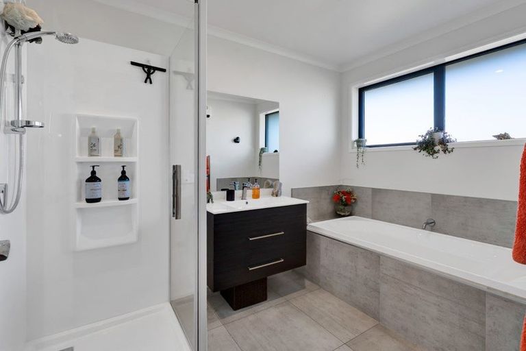 Photo of property in 4 Roka Street, Bell Block, New Plymouth, 4312