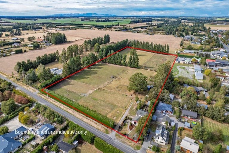 Photo of property in 67 Weld Street, Oxford, 7430