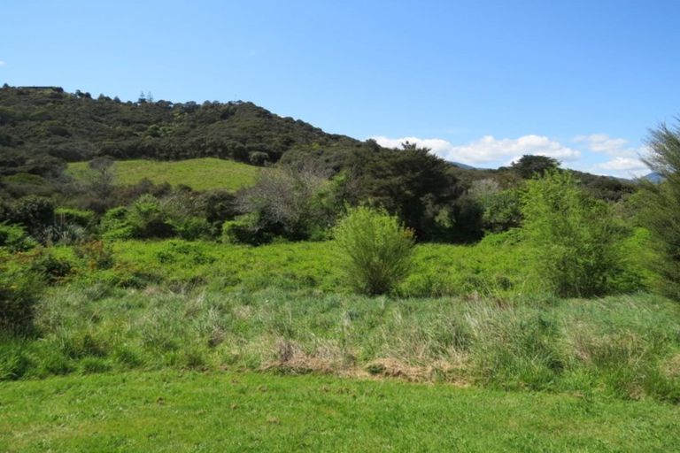 Photo of property in 1100 Hauraki Road, Coromandel, 3506