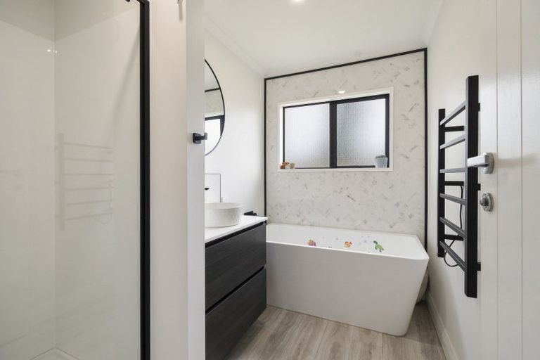 Photo of property in 12 Jefferson Crescent, Milson, Palmerston North, 4414