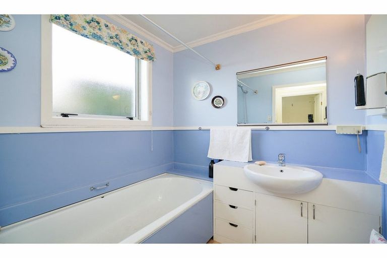 Photo of property in 169 Morton Street, Strathern, Invercargill, 9812