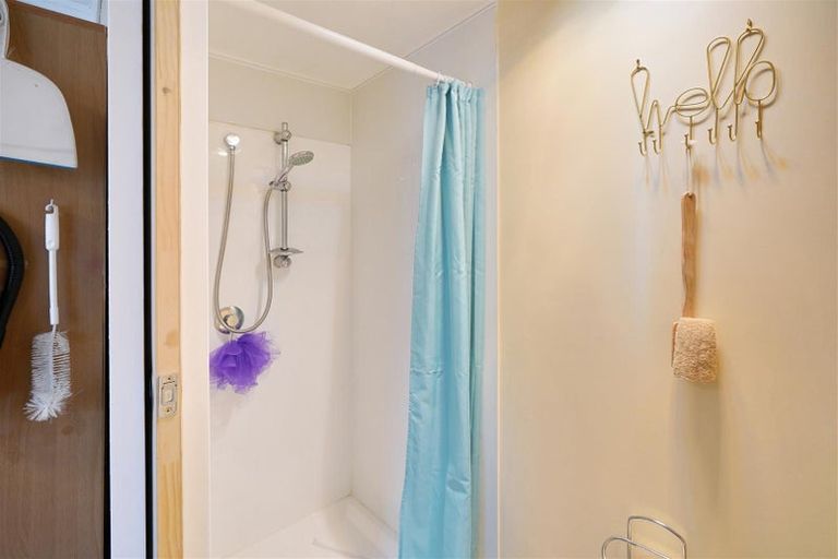 Photo of property in 46 Woodville Street, Edgeware, Christchurch, 8013