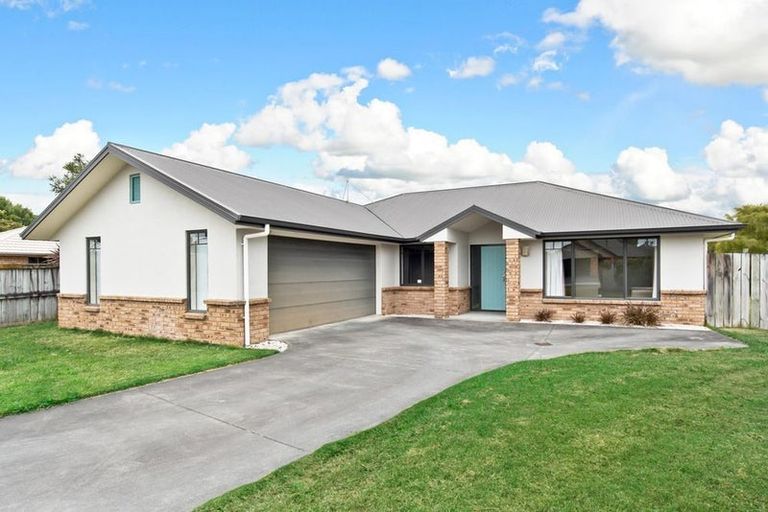 Photo of property in 415 Hukanui Road, Rototuna, Hamilton, 3210