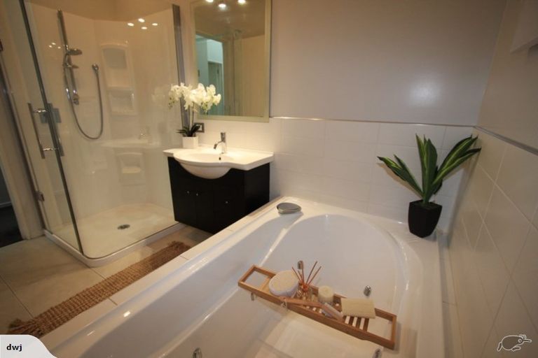 Photo of property in 28 Armour Place, Halswell, Christchurch, 8025