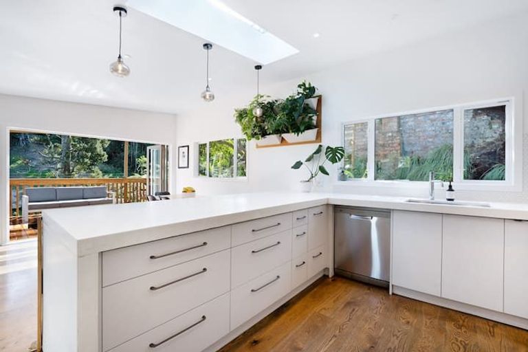 Photo of property in 78 Palmerston Road, Birkenhead, Auckland, 0626