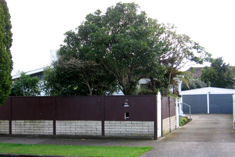 Photo of property in 10 Hartley Place, Awapuni, Palmerston North, 4412