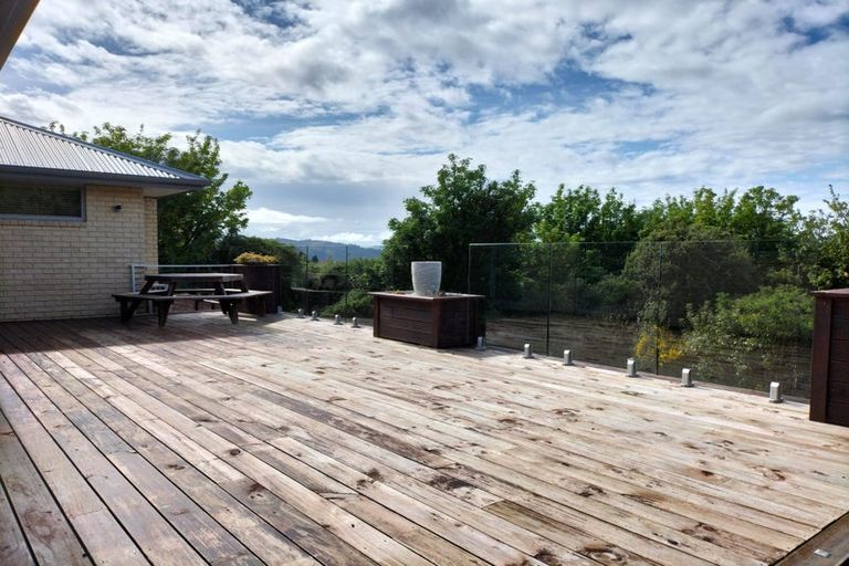 Photo of property in 6 Kereru Close, Halfway Bush, Dunedin, 9010