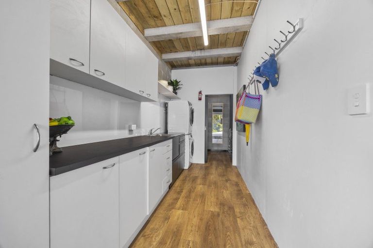 Photo of property in 23 Totara Close, Taieri Mouth, 9091