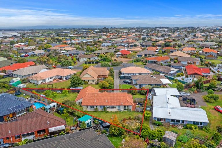 Photo of property in 18 Jasmine Place, Mount Maunganui, 3116