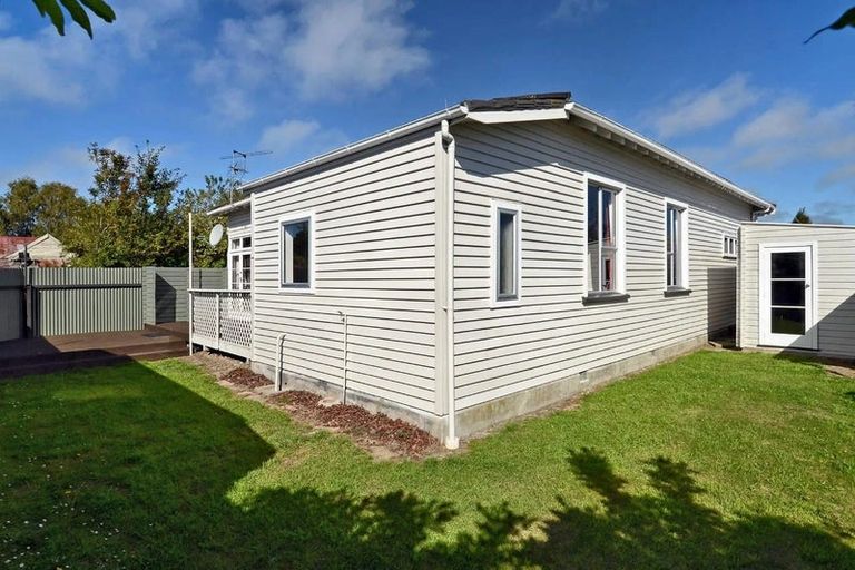 Photo of property in 1/30 Elizabeth Street, Riccarton, Christchurch, 8041