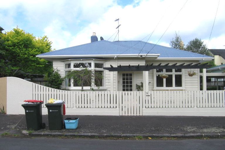 Photo of property in 9 Griffin Avenue, Epsom, Auckland, 1023