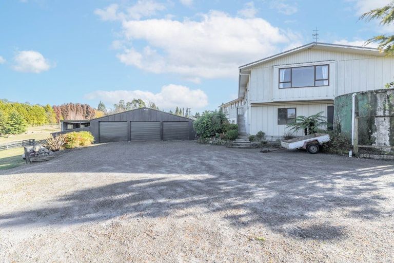Photo of property in 239 Mapara Road, Acacia Bay, Taupo, 3385