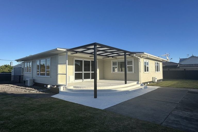 Photo of property in 5 Grey Street, Waitara, 4320