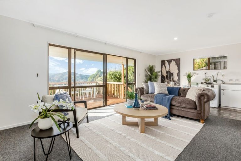 Photo of property in 21 Landsdowne Terrace, Karori, Wellington, 6012