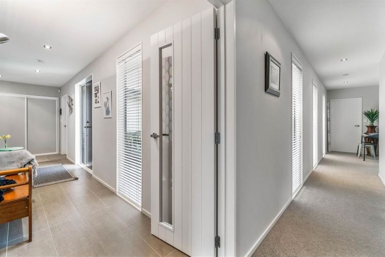 Photo of property in 22 Wilfield Drive, West Melton, 7618