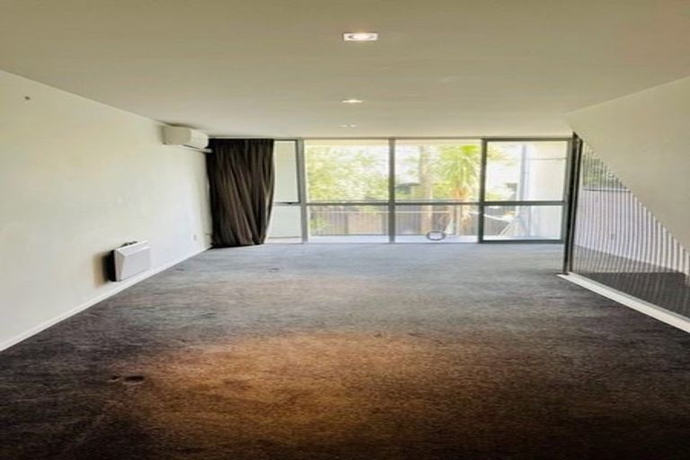 Photo of property in 3/86 Brockworth Place, Riccarton, Christchurch, 8011