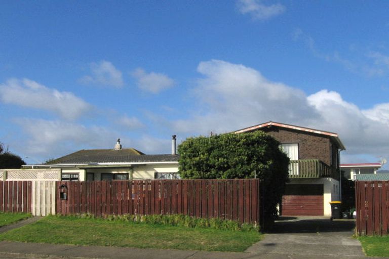 Photo of property in 1 Tireti Road, Titahi Bay, Porirua, 5022