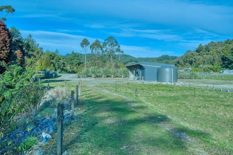 Photo of property in 239 Blue Spur Road, Blue Spur, Hokitika, 7882