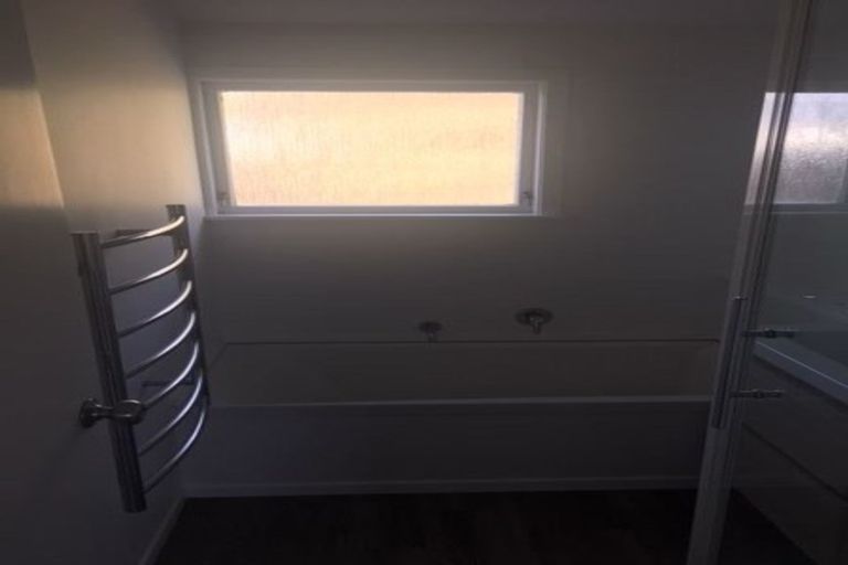 Photo of property in 18 Filmer Place, Melville, Hamilton, 3206