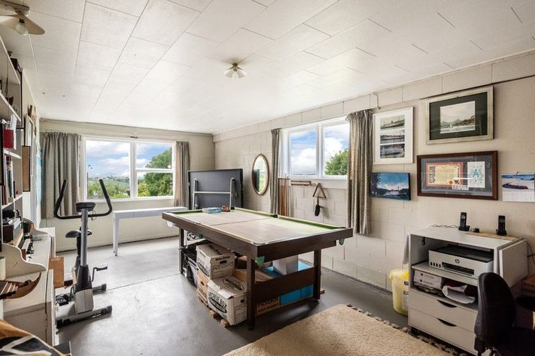 Photo of property in 29 High Road, Glenfield, Auckland, 0629