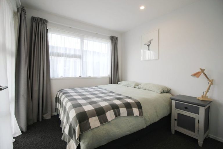 Photo of property in 1 Poutawa Lane, Clarks Beach, 2122