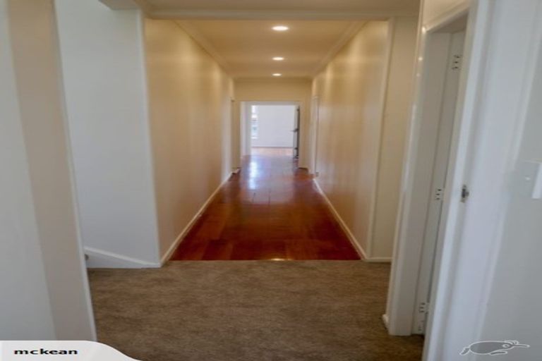 Photo of property in 46 Tairere Crescent, Rosehill, Papakura, 2113
