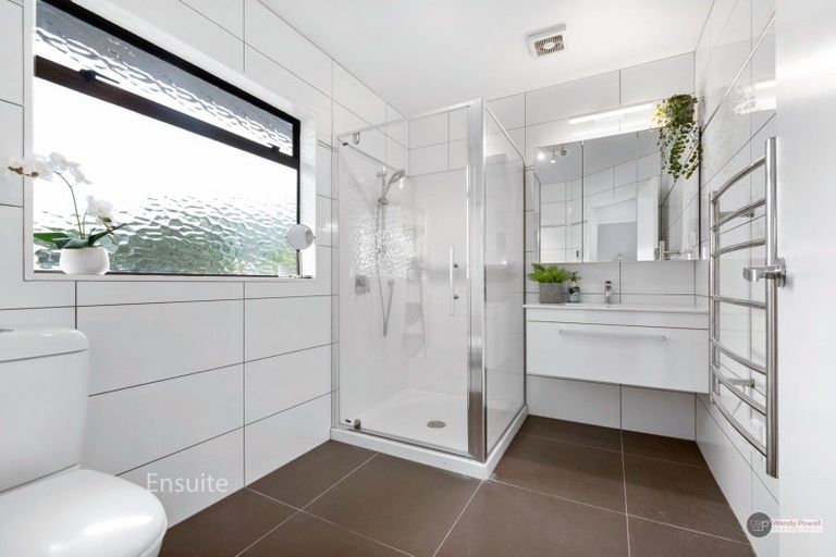 Photo of property in 45 Rossiter Avenue, Waterloo, Lower Hutt, 5011