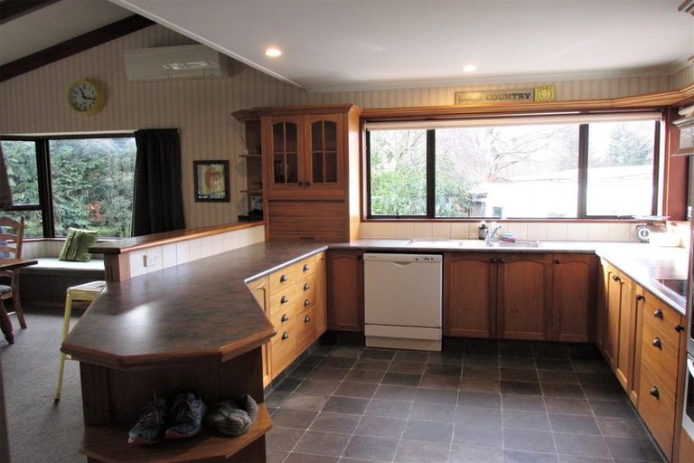 Photo of property in 12 Perambulator Lane, Kimbell, Fairlie, 7987