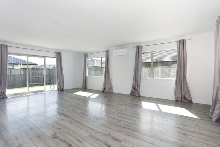 Photo of property in 43 Wilson Street, Bulls, 4818