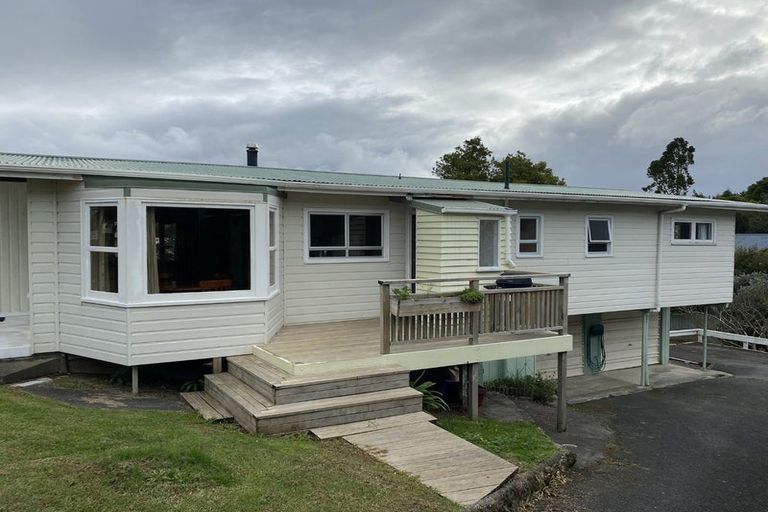 Photo of property in 4 Sunnyside Street, Onerahi, Whangarei, 0110