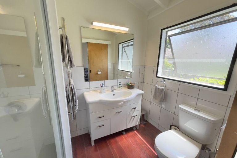 Photo of property in 402 Linton Crescent, Whangamata, 3620