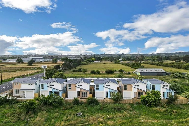 Photo of property in 305d Porchester Road, Takanini, 2112
